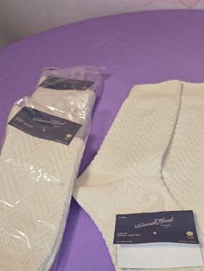 Universal Thread Cream Crew Boot Socks – 3-Pack